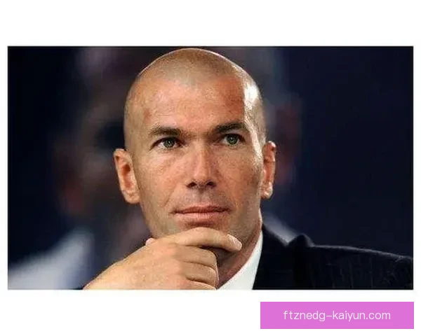 范加尔执教理念渐渐被认可，球队战术逐步显示出稳定性与竞争力增强。